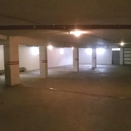 Privates Monteurzimmer Im Hotel Riesberghof Lindberg アパート リントベルク
