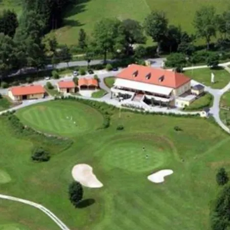 Privates Monteurzimmer Im Hotel Riesberghof Lindberg * リントベルク